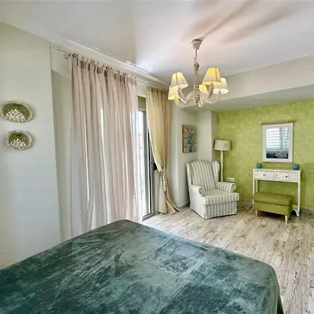 Brina House 3 Bedrooms 8 Guests *